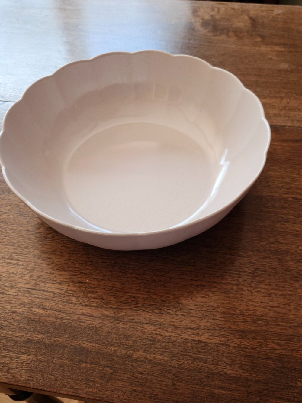 Jillian Harris Scalloped Serving Bowl NEW Life at Home Joe Fresh
